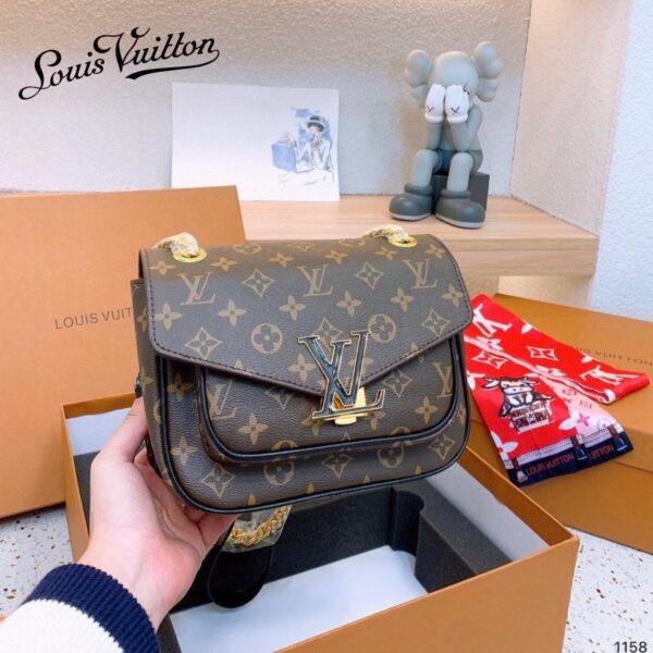 FIRST COPY LOUIS VUITTON PREMIUM GIFT SET BAG - Image 2