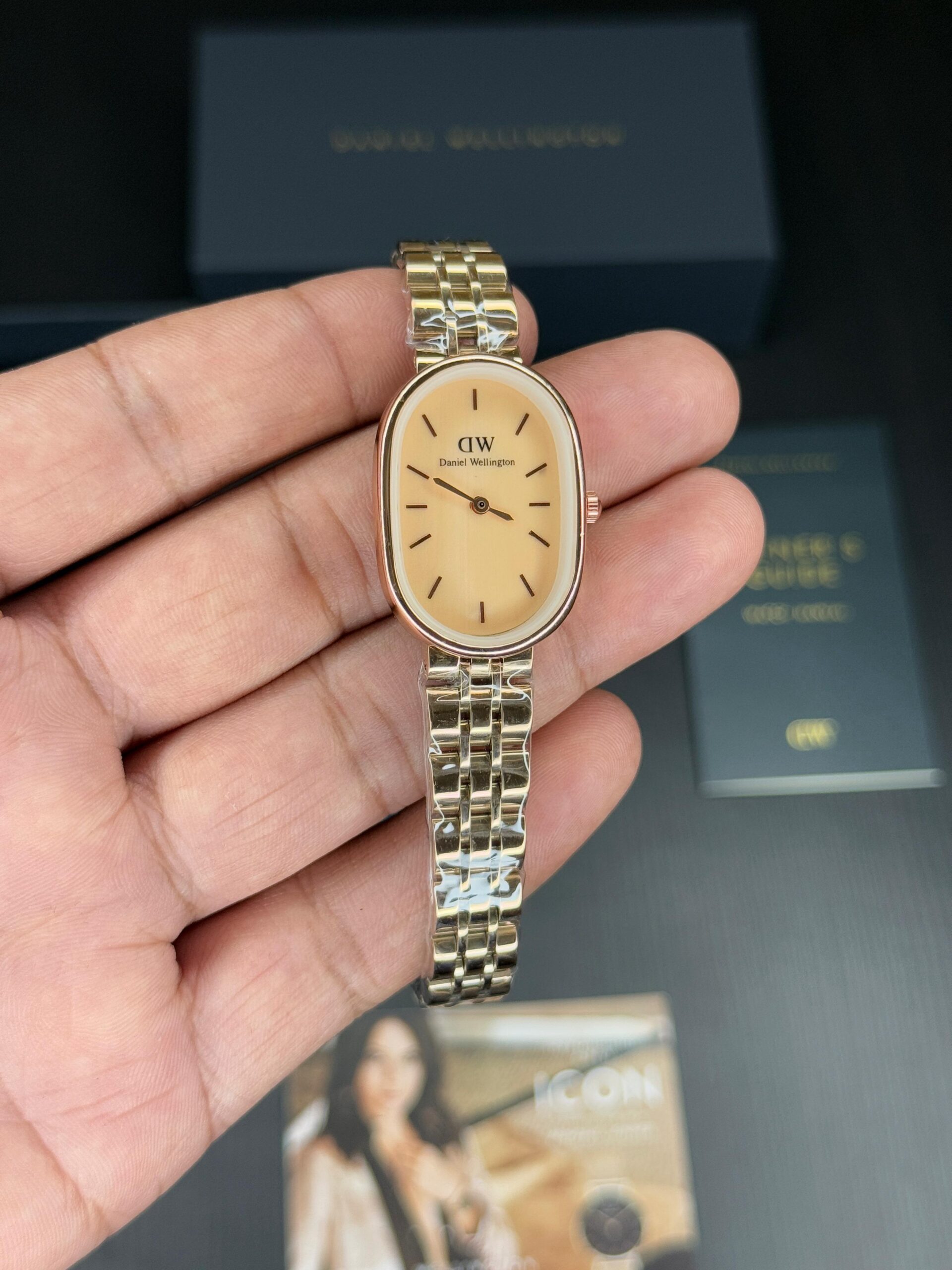 FIRST COPY Daniel Wellington Watch - Image 2