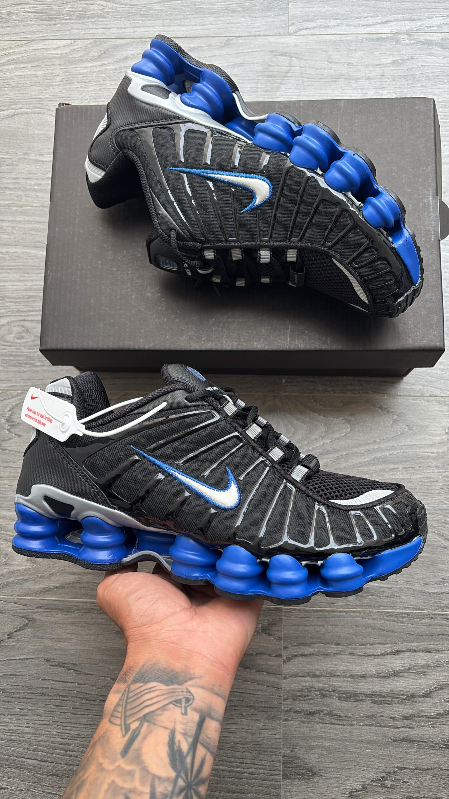 FIRST COPY Nike shox TL