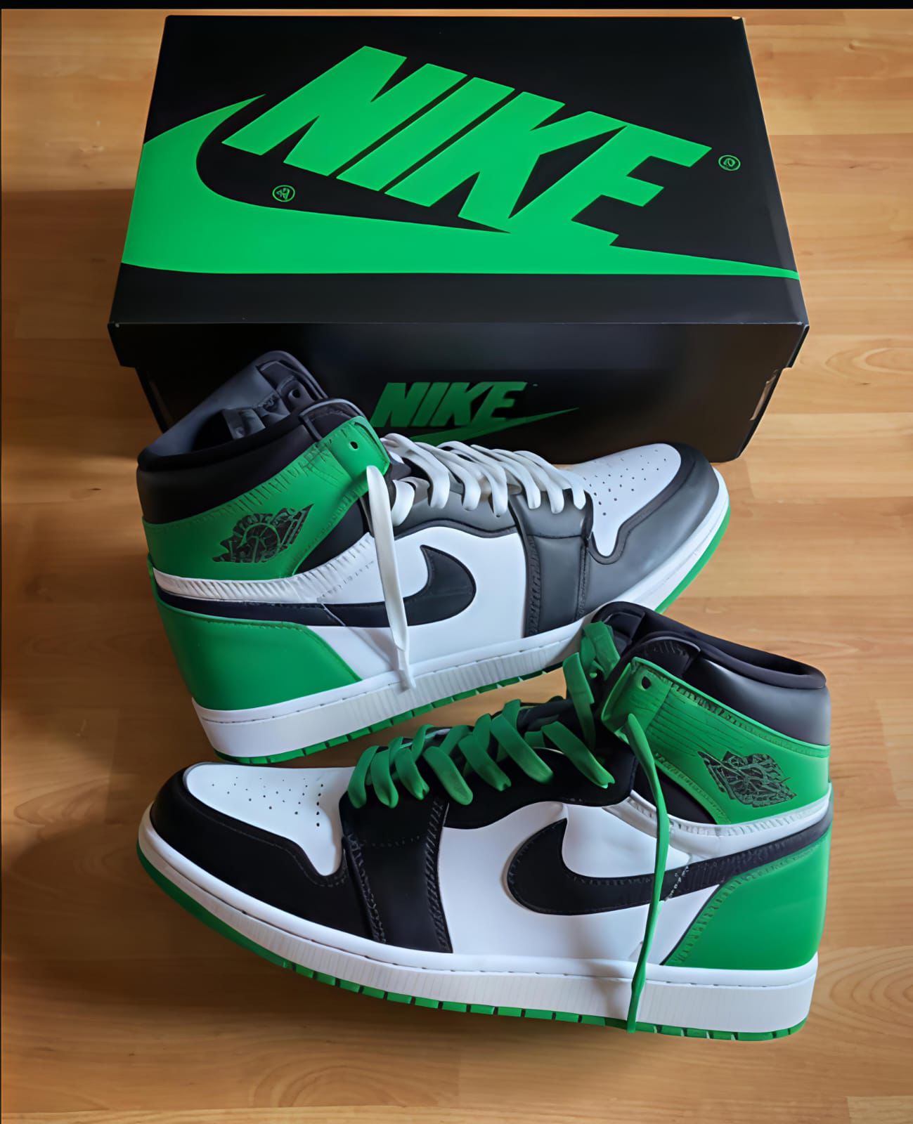 FIRST COPY NIKE AIR JORDAN 1 RETRO HIGH LUCKY GREEN SEMI UA