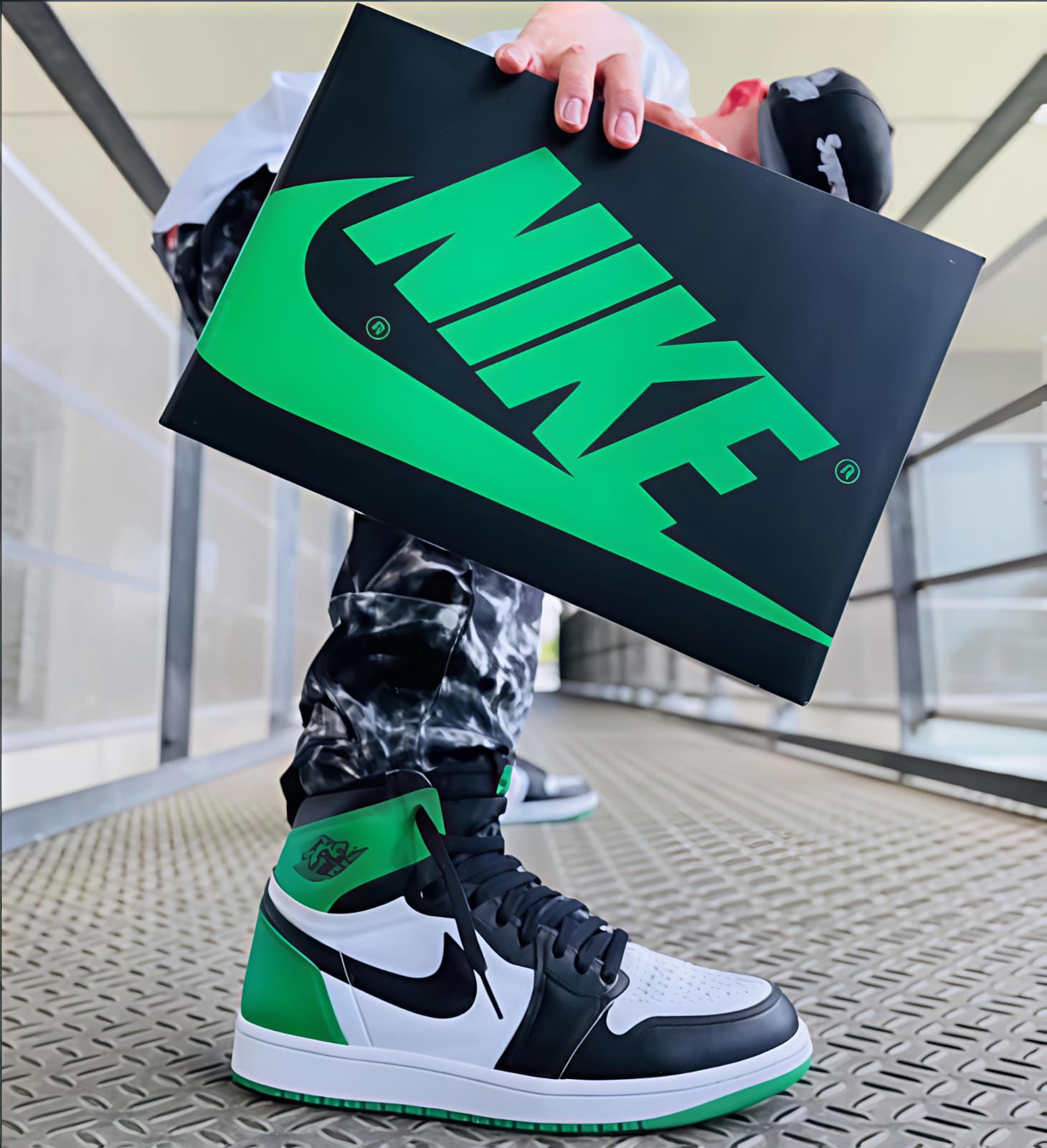 FIRST COPY NIKE AIR JORDAN 1 RETRO HIGH LUCKY GREEN SEMI UA - Image 4