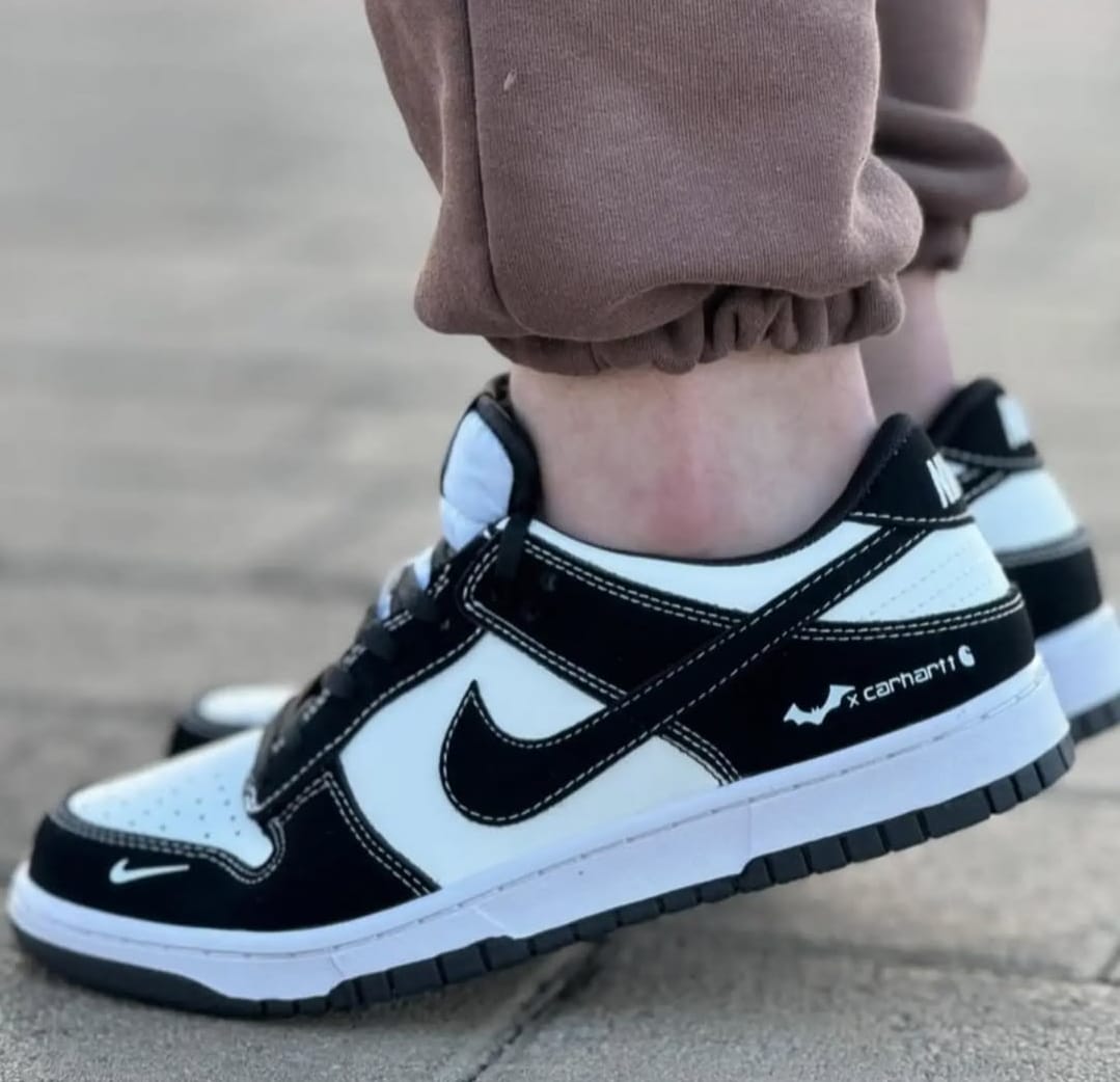 FIRST COPY Nike Air Jordan SB Dunk Low " BATMAN CARHARTT - Image 4