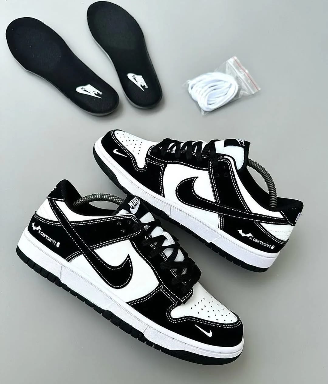 FIRST COPY Nike Air Jordan SB Dunk Low " BATMAN CARHARTT - Image 2