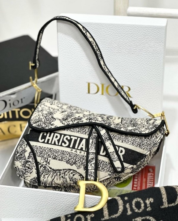 FIRST COPY CHRISTIAN DIOR SADDLE JUNGLE EDITION - Image 3