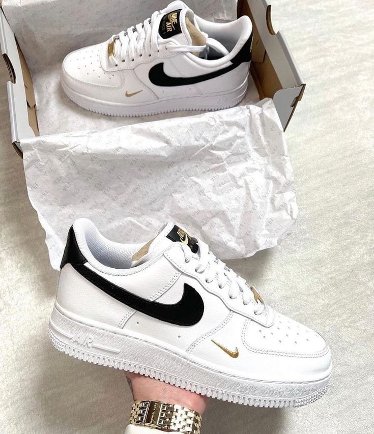 FIRST COPY NIKE AIRFORCE 1 GOLDEN SWOOSH