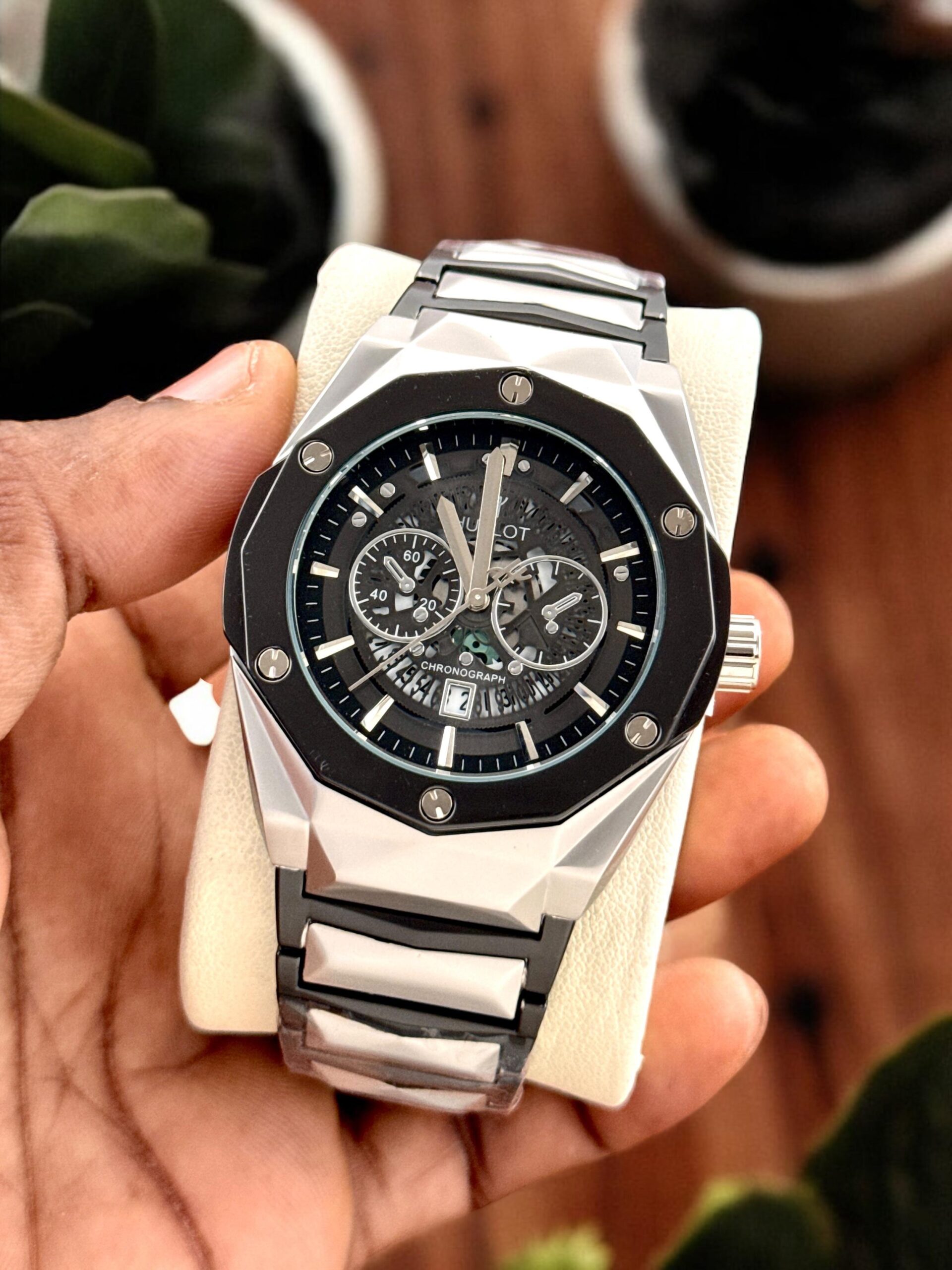 FIRST COPY Hublot mens branded watch