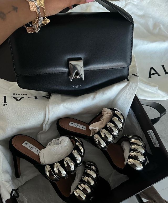 FIRST COPY ALAIA SANDALS IN STOCK - Image 2