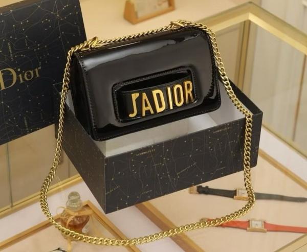 FIRST COPY NOW INTODUCING LATEST JADIOR COLLECTION