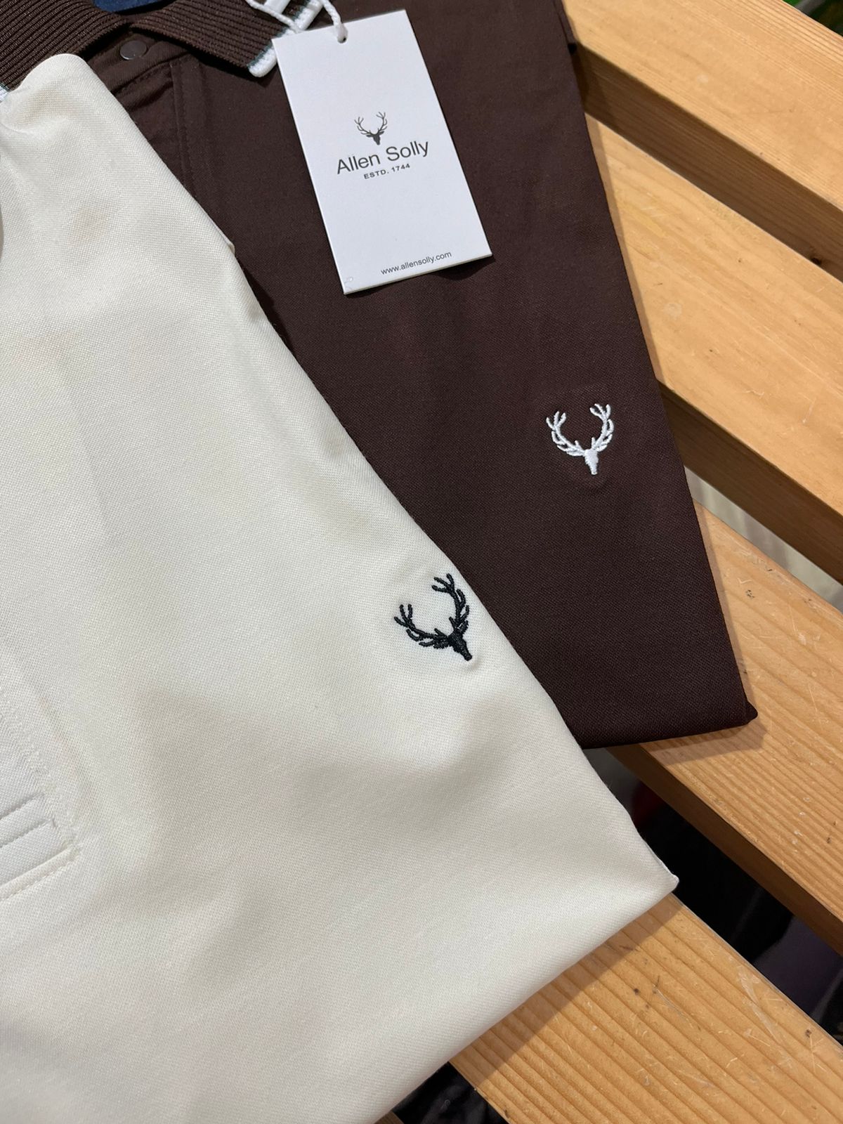 FIRST COPY Allen solly Store articles Half sleeves Collar neck - Image 3