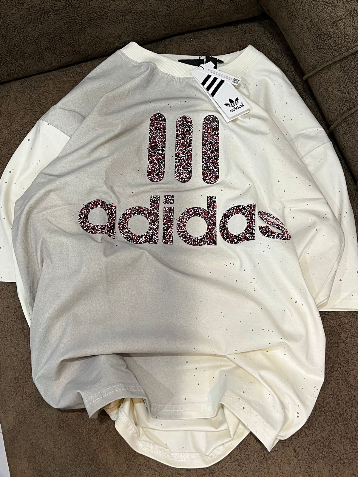 FIRST COPY Adidas Store article Drop shoulder Crew neck