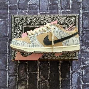 FIRST COPY NIKE  SB DUNK Travis Scott 2023