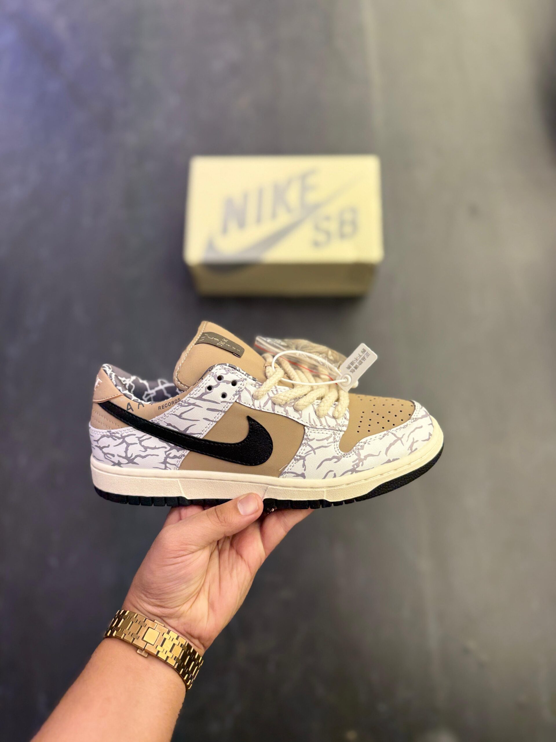 FIRST COPY NIKE SB DUNK Travis Scott 2023 - Image 6