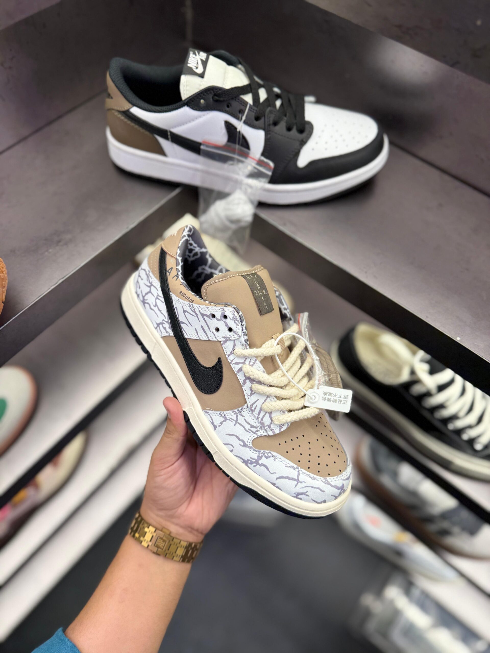 FIRST COPY NIKE SB DUNK Travis Scott 2023 - Image 7