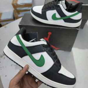FIRST COPY Nike dunks - BLACK GREEN EDITION