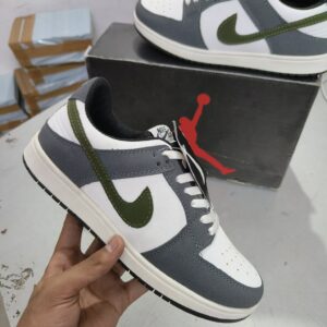 FIRST COPY Nike dunks-WHITE GRAY EDITION