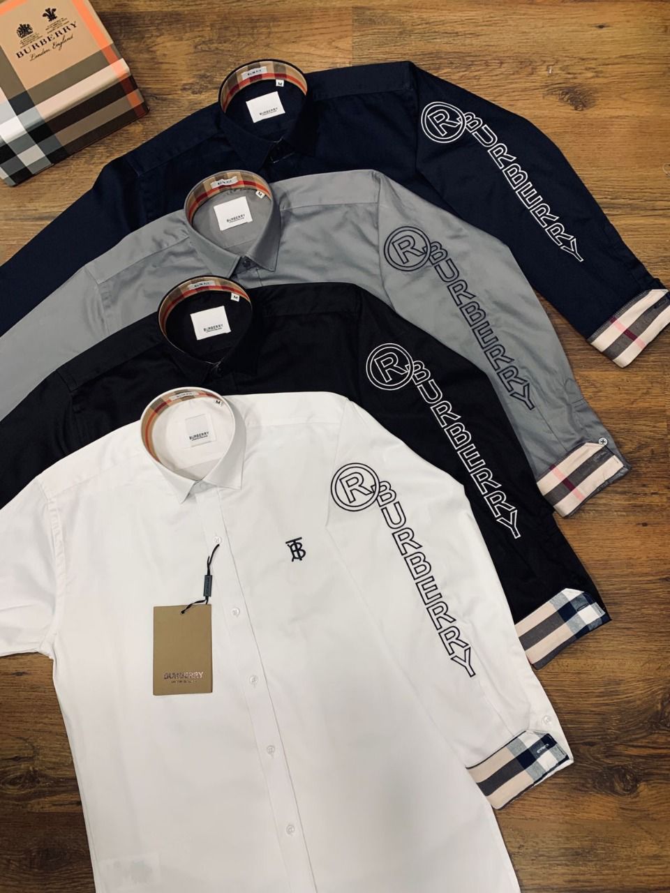 FIRST COPY BURBERRY STORE ARTICLE - Image 2