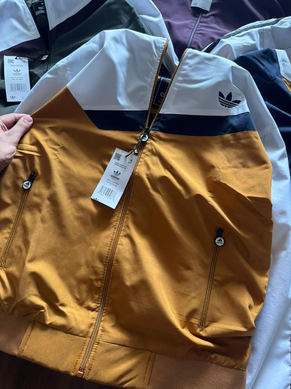 FIRST COPY Adidas Windshitter 2025 - Image 2