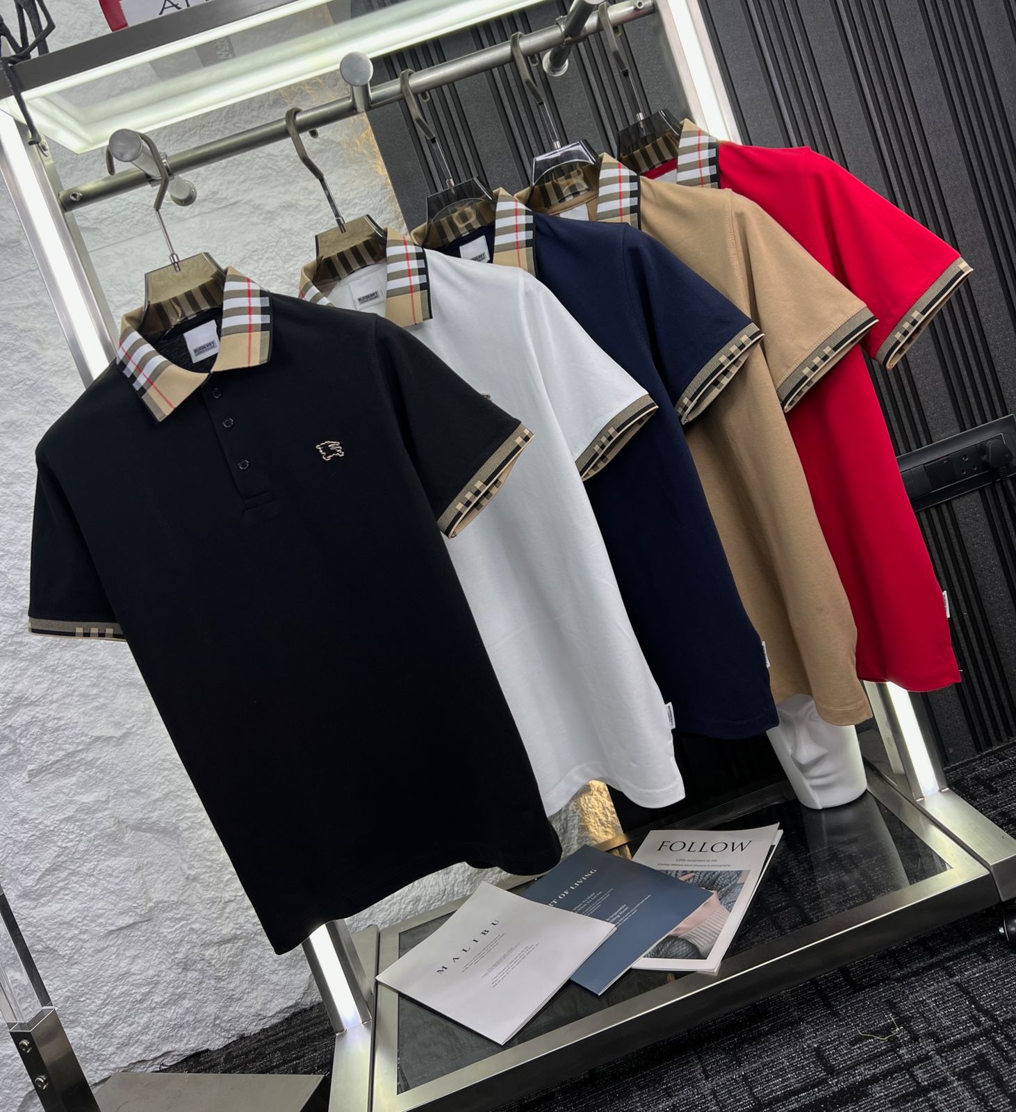 FIRST COPY BURBERRY COLLAR T-SHIRT