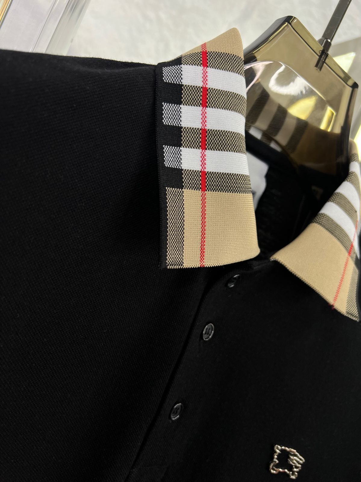 FIRST COPY BURBERRY COLLAR T-SHIRT - Image 8