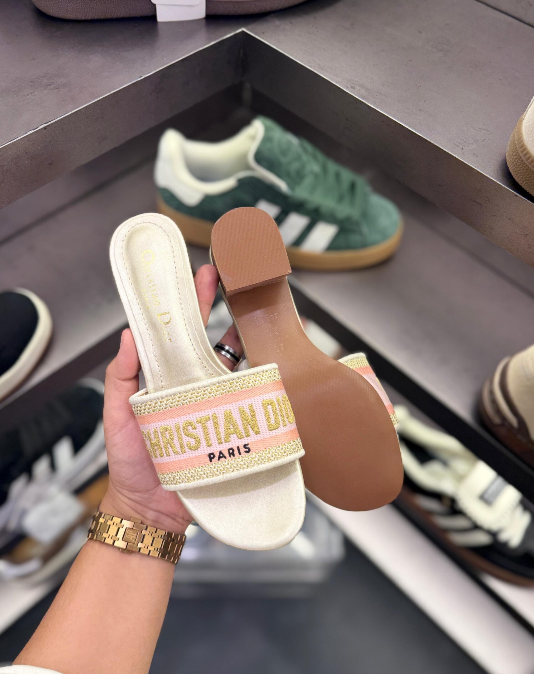 FIRST COPY Christian Dior Block Heels - Image 8