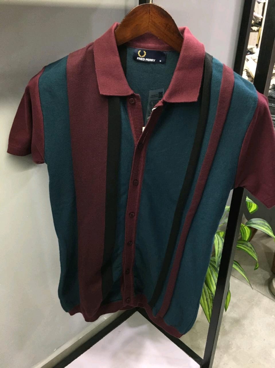 FIRST COPY FRED PERRY VERY PREMIUM KNITTED HALF SLEEVES SHIRT - Image 3