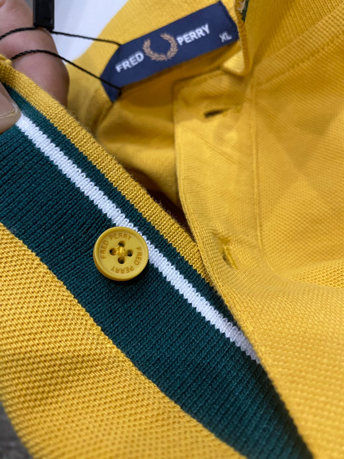 FIRST COPY FRED SHIPMENT JACQUARD TIPPED POLOS T-SHIRT - Image 14