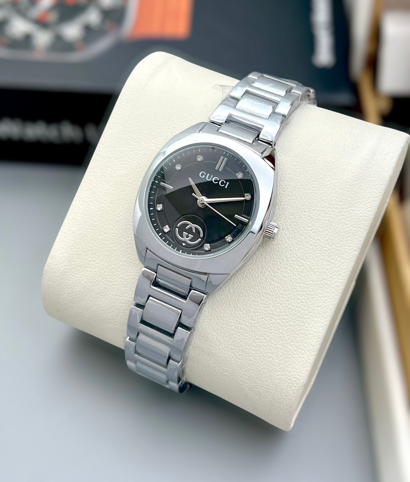 FIRST COPY Gucci Women’s Watch - Image 5