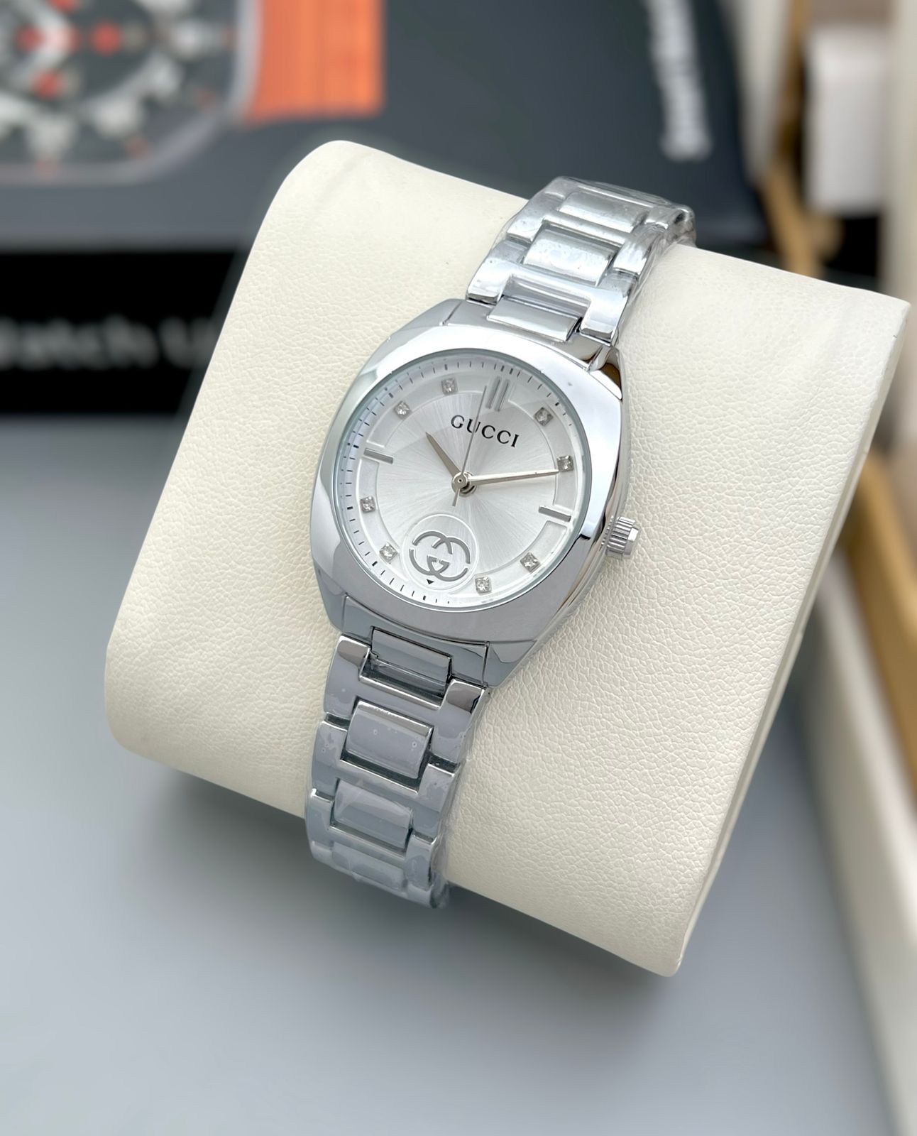 FIRST COPY Gucci Women’s Watch - Image 4