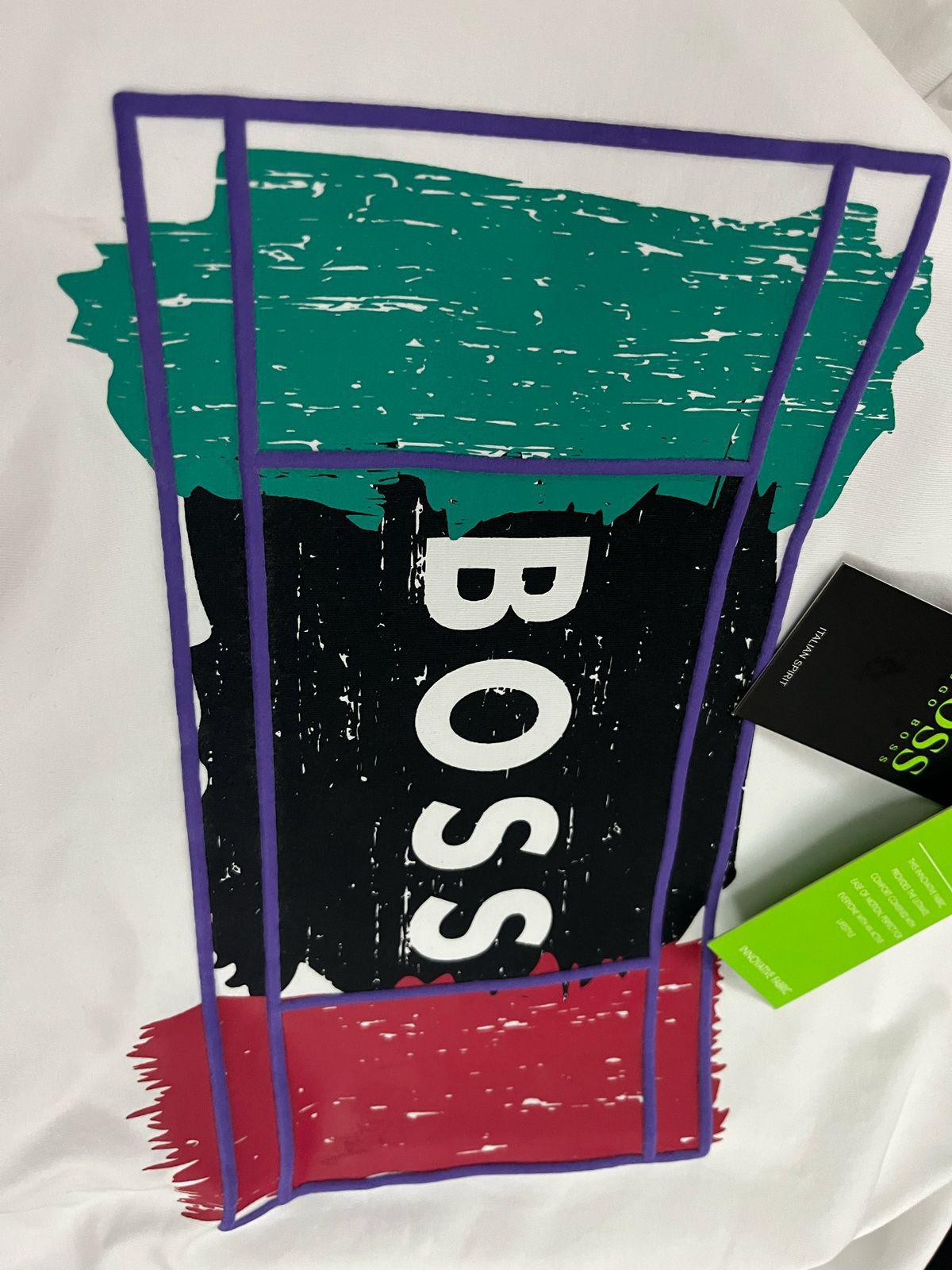 FIRST COPY HUGO BOSS PREMIUM ROUND NECK DROP SHOULDER T-SHIRT - Image 4