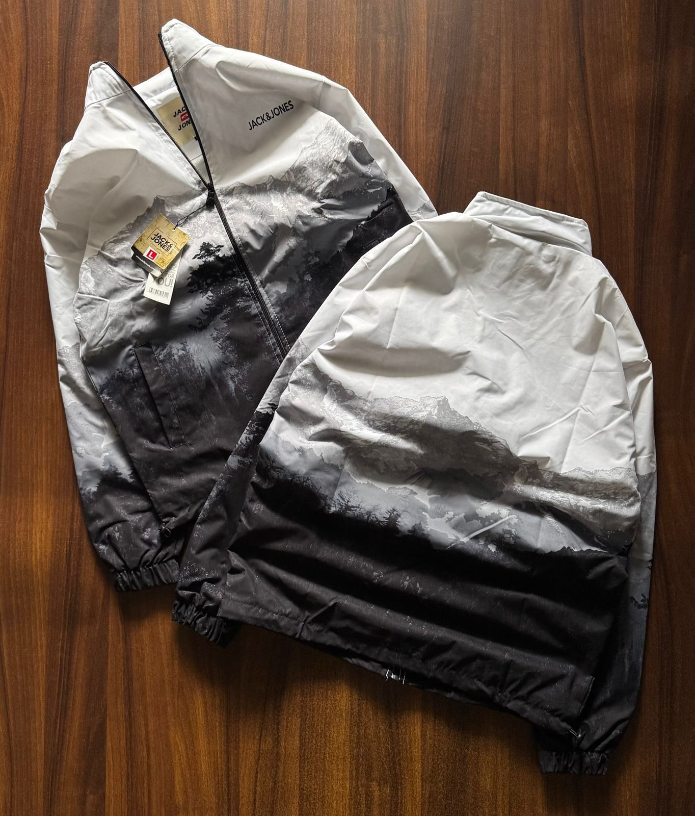 FIRST COPY Jack & Jones Windshitter 2025 - Image 3