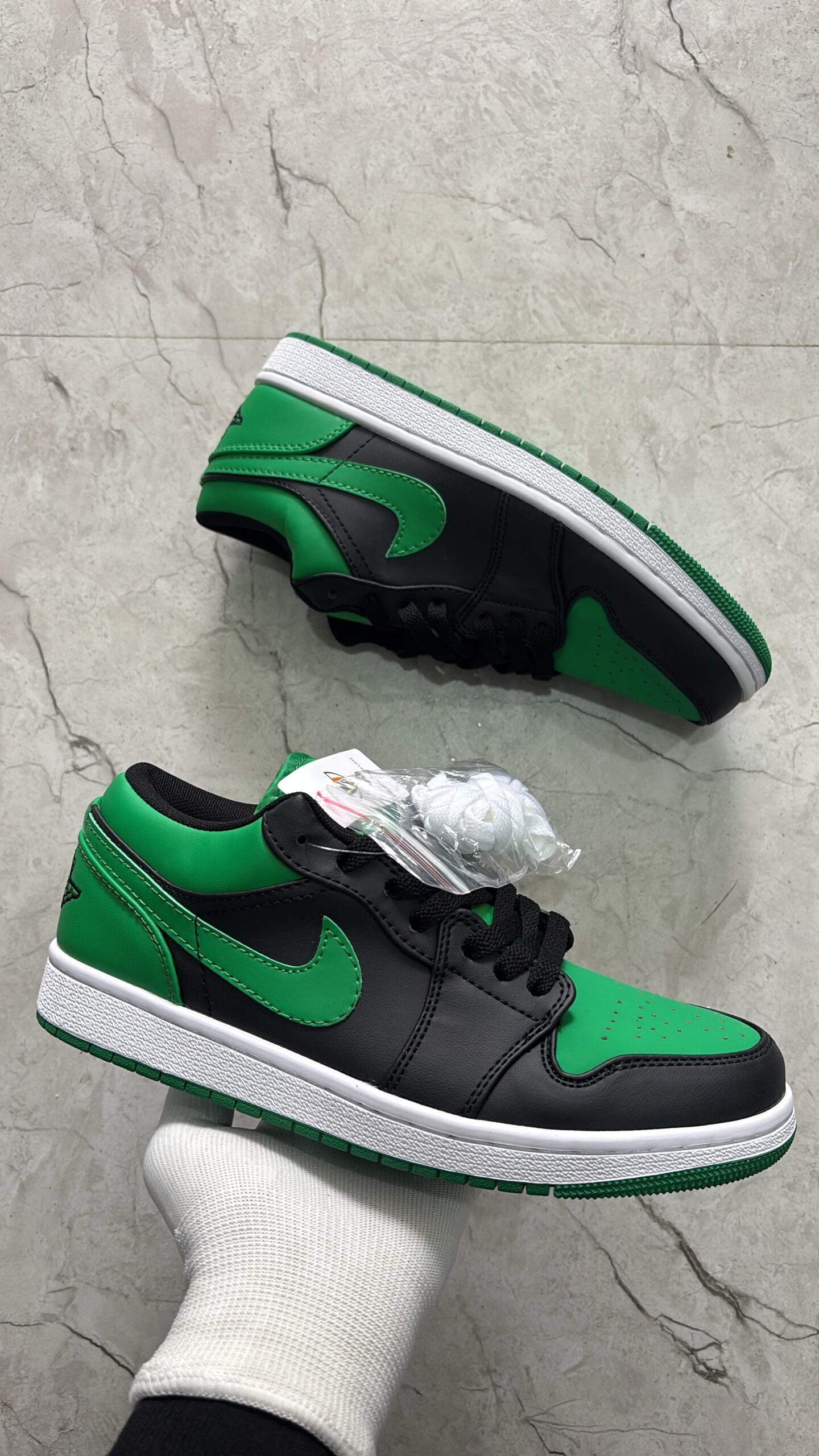 FIRST COPY Jordan cut low Shoes - Image 5