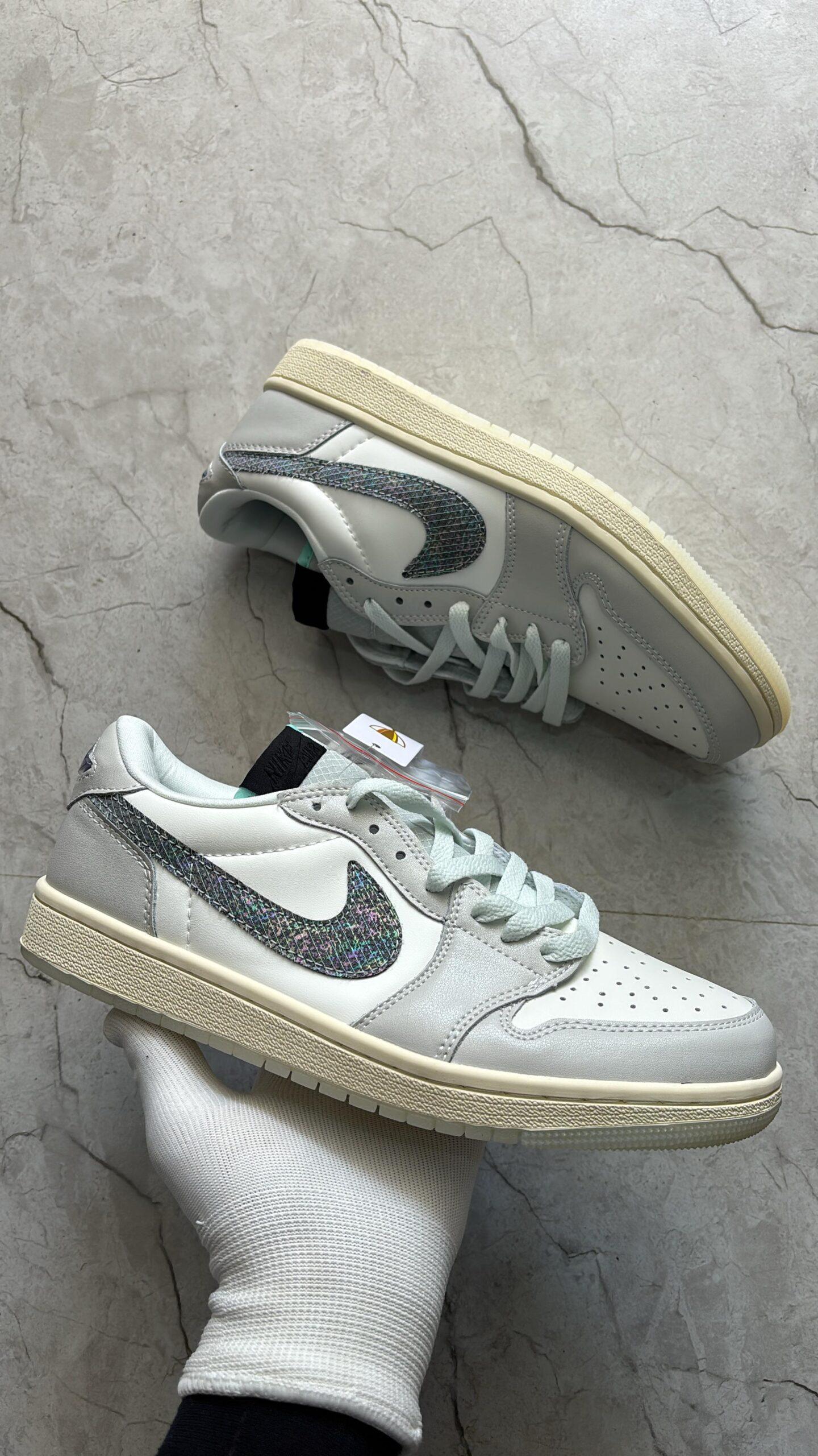 FIRST COPY Jordan cut low new color shoes for men - Image 2