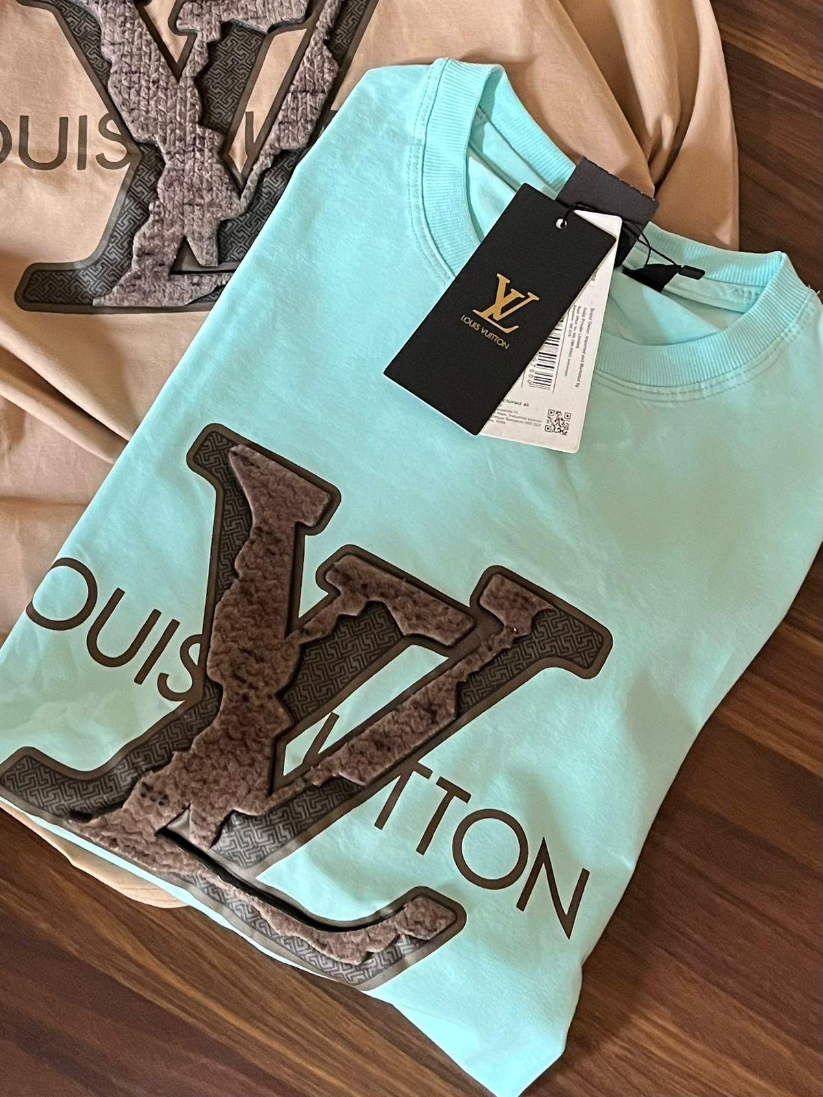FIRST COPY Louis Vuitton Drop shoulder Premium patch work on front t-shirt - Image 3