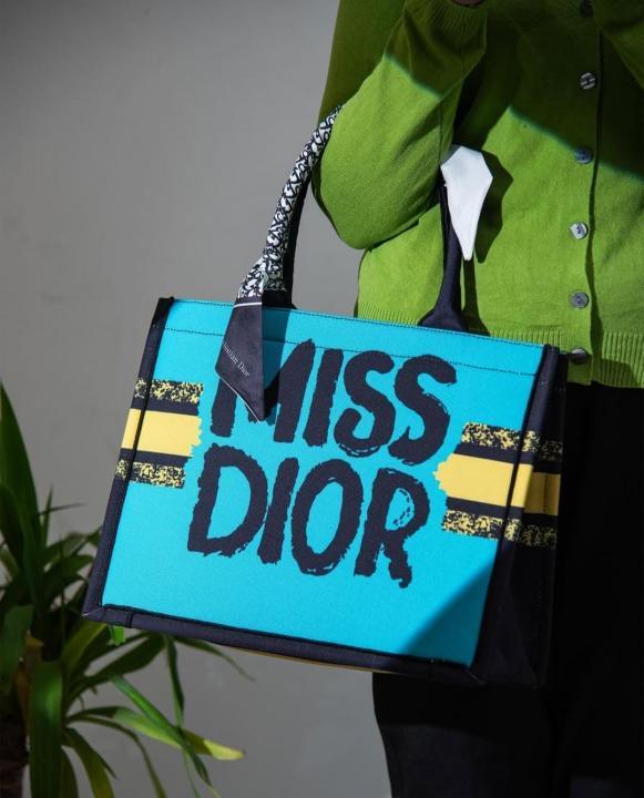 FIRST COPY Miss Dior By Christian Dior Graffiti Book Large Tote Bag