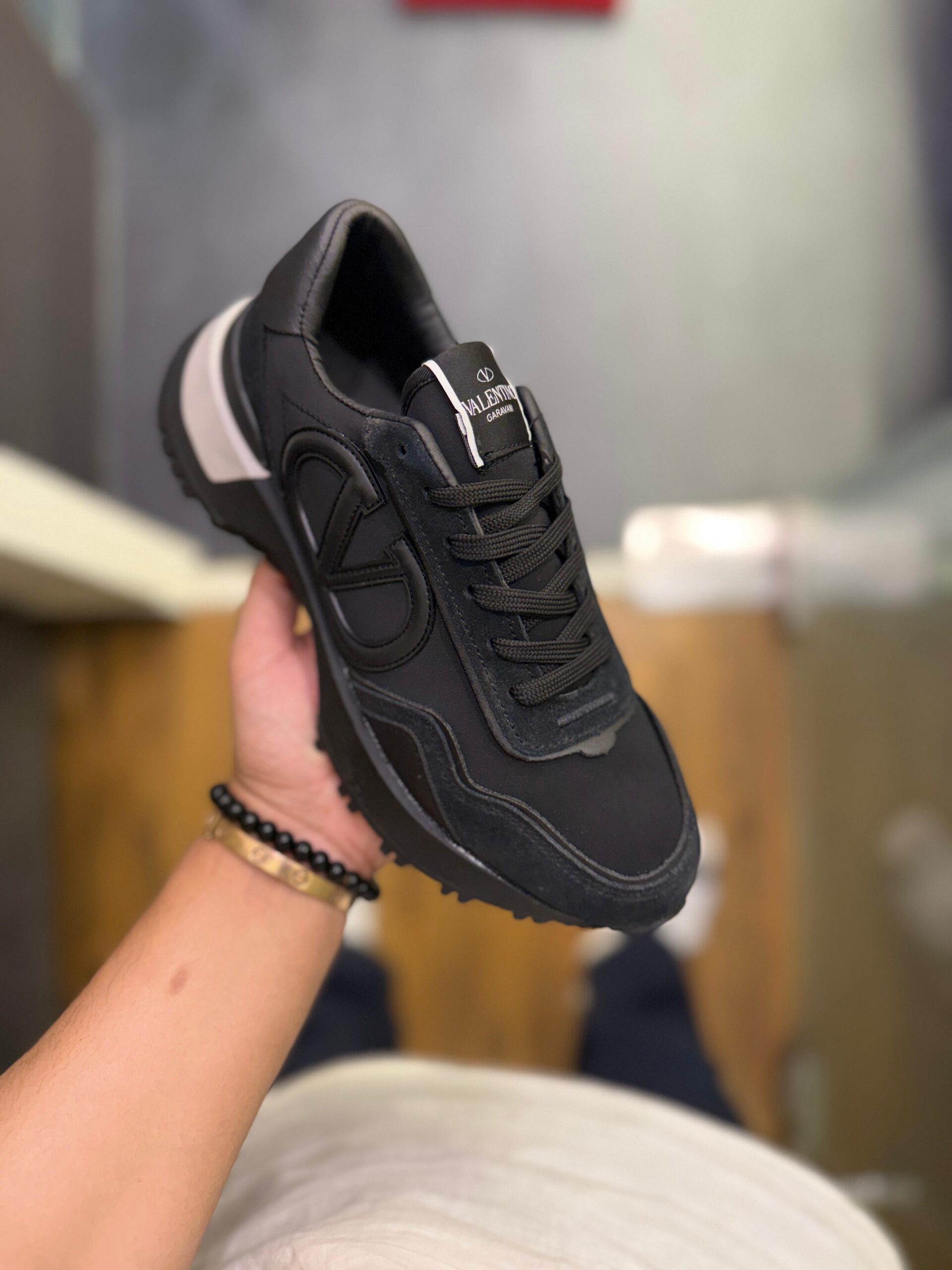 FIRST COPY NEW SEMI U/A SNEAKER VALENTINO GENEVA-SWISS - Image 2