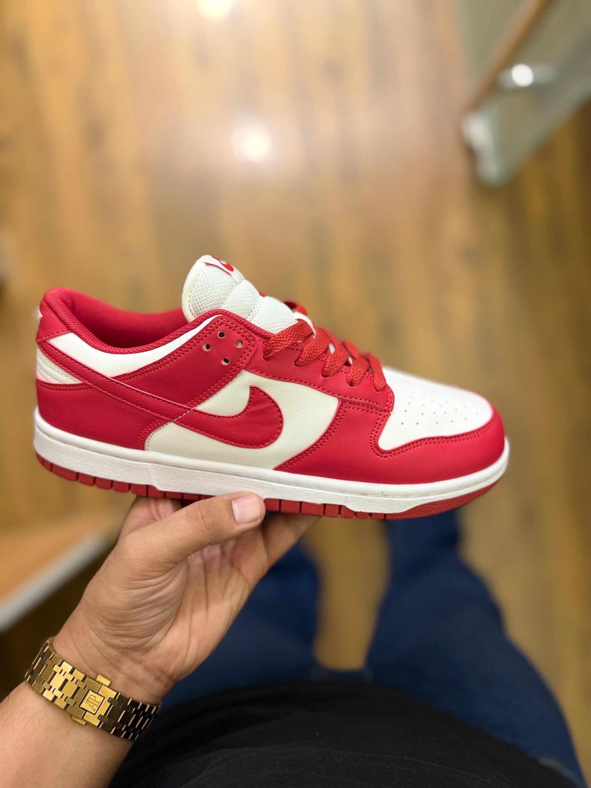 FIRST COPY NIKE SB DUNK GYM RED - Image 2