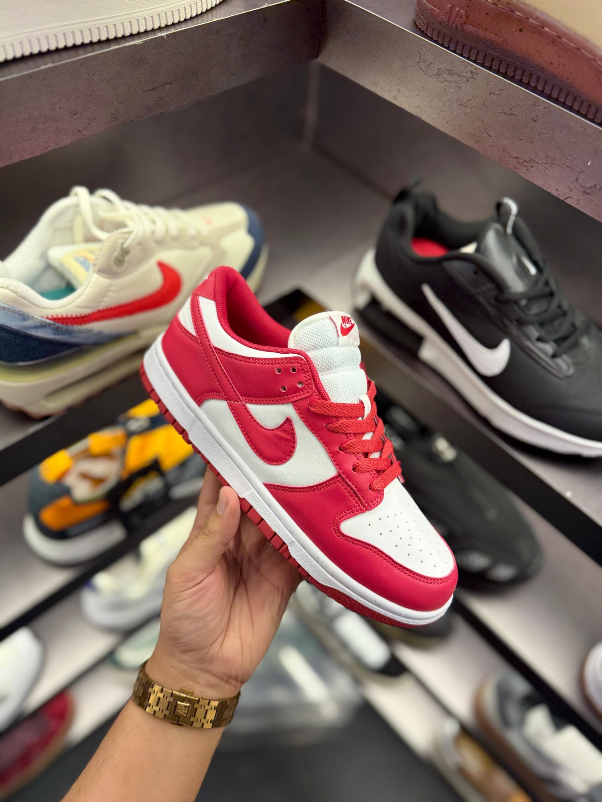 FIRST COPY NIKE SB DUNK GYM RED - Image 4