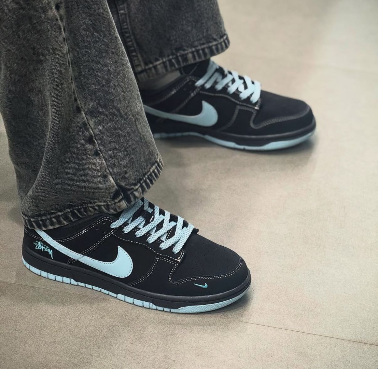 FIRST COPY NIKE SB DUNK STUSSY BLACK WHITE 2025 - Image 3