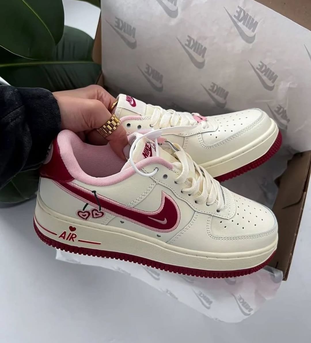FIRST COPY Nike Airforce 1 Low Valentine's For Women - Image 3