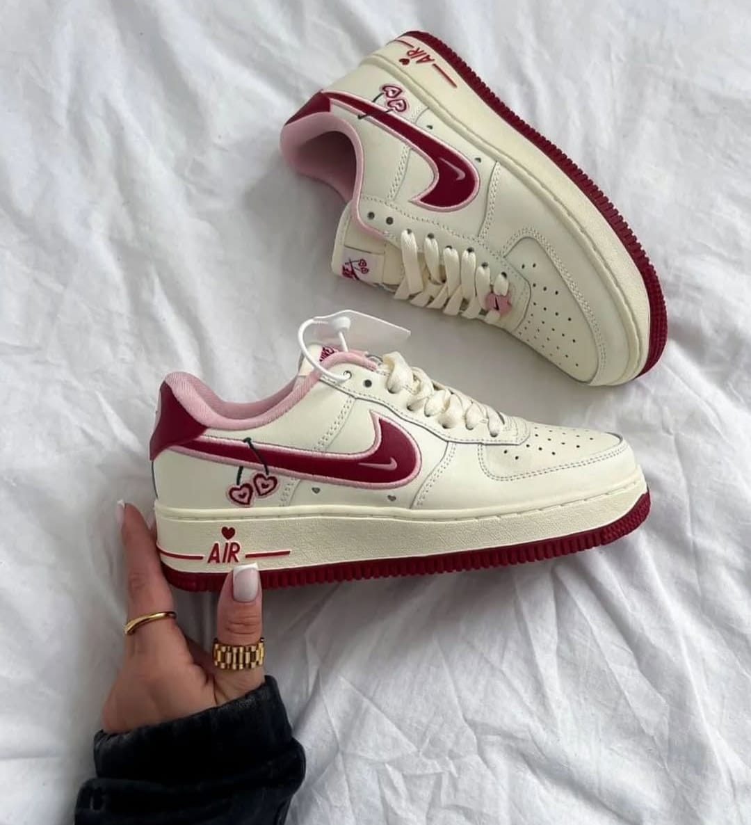 FIRST COPY Nike Airforce 1 Low Valentine's For Women - Image 4