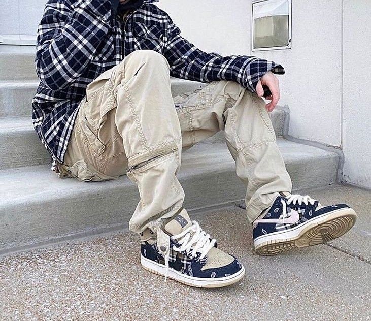 FIRST COPY Nike Jordan SB Dunk X Travis Scott Cactus Jack - Image 4