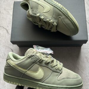 FIRST COPY Nike SB dunk oil green for men