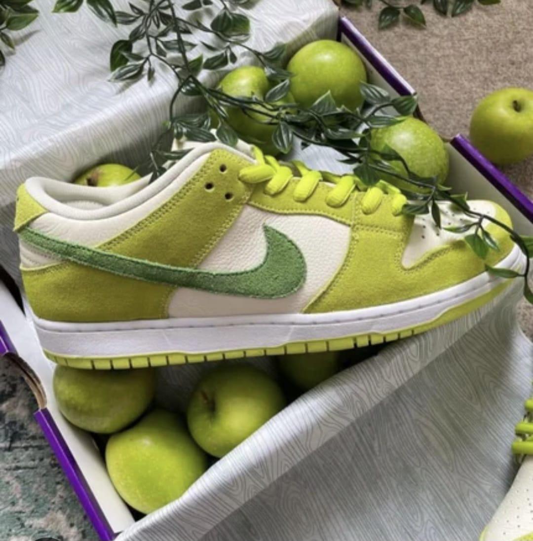 FIRST COPY Nike SB dunk suede shoes for men - Image 4