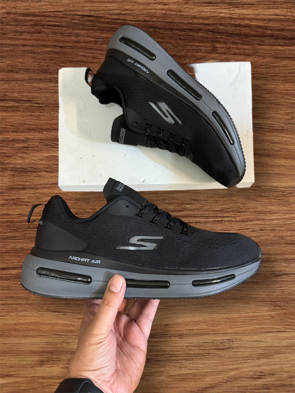 FIRST COPY Skechers Archfit Air Shoes