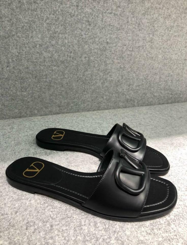 FIRST COPY VALENTINO SLIDES FOR WOMAN