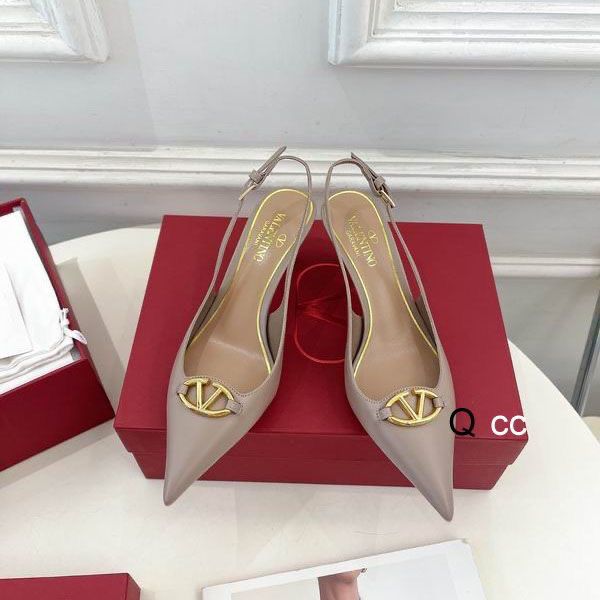 FIRST COPY VALENTINO SLINGBACK HEELS - Image 4