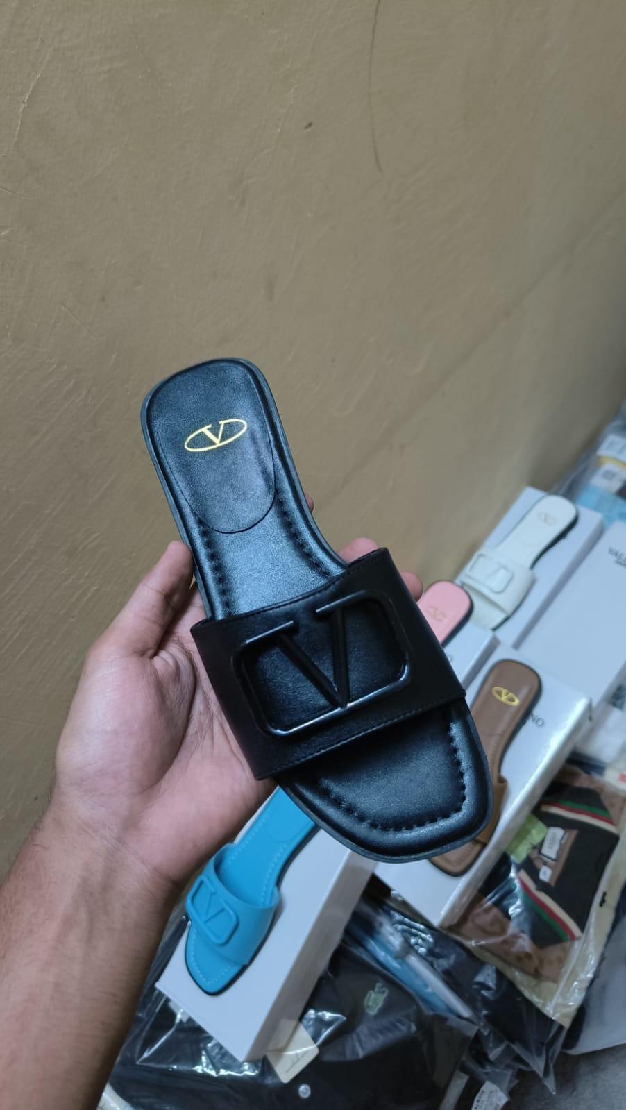 FIRST COPY Valentino Slides For Women
