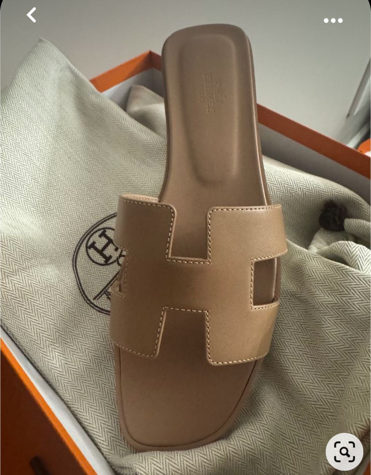 FIRST COPY Hermes Oran Flats in Stock - Image 8