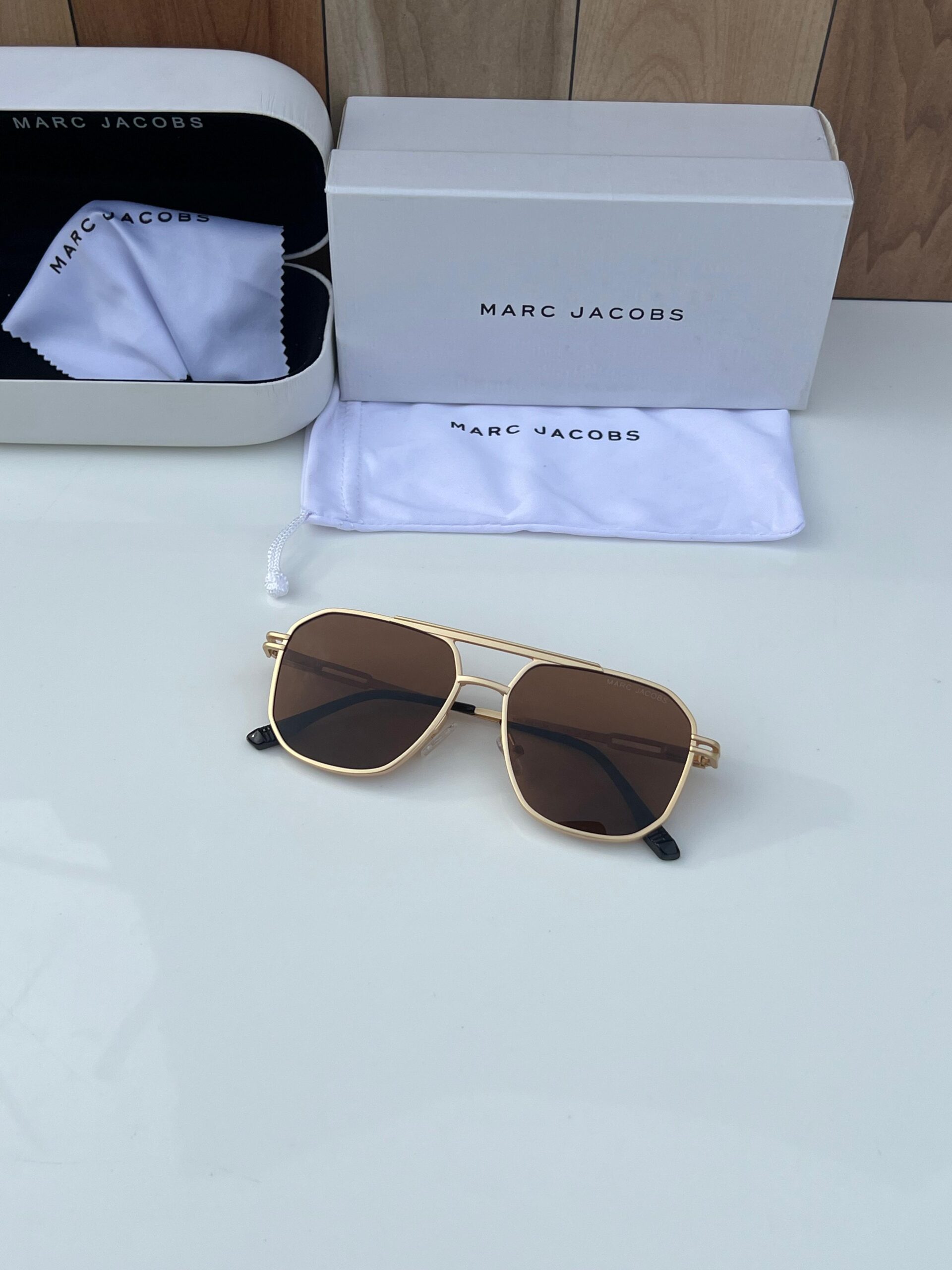 FIRST COPY Marc jacobs 98279 gold brown - Image 3