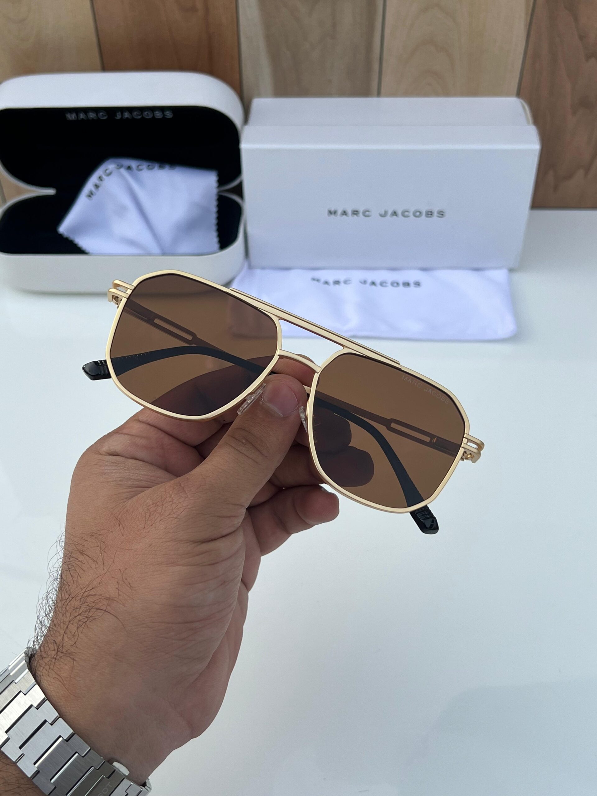 FIRST COPY Marc jacobs 98279 gold brown - Image 4